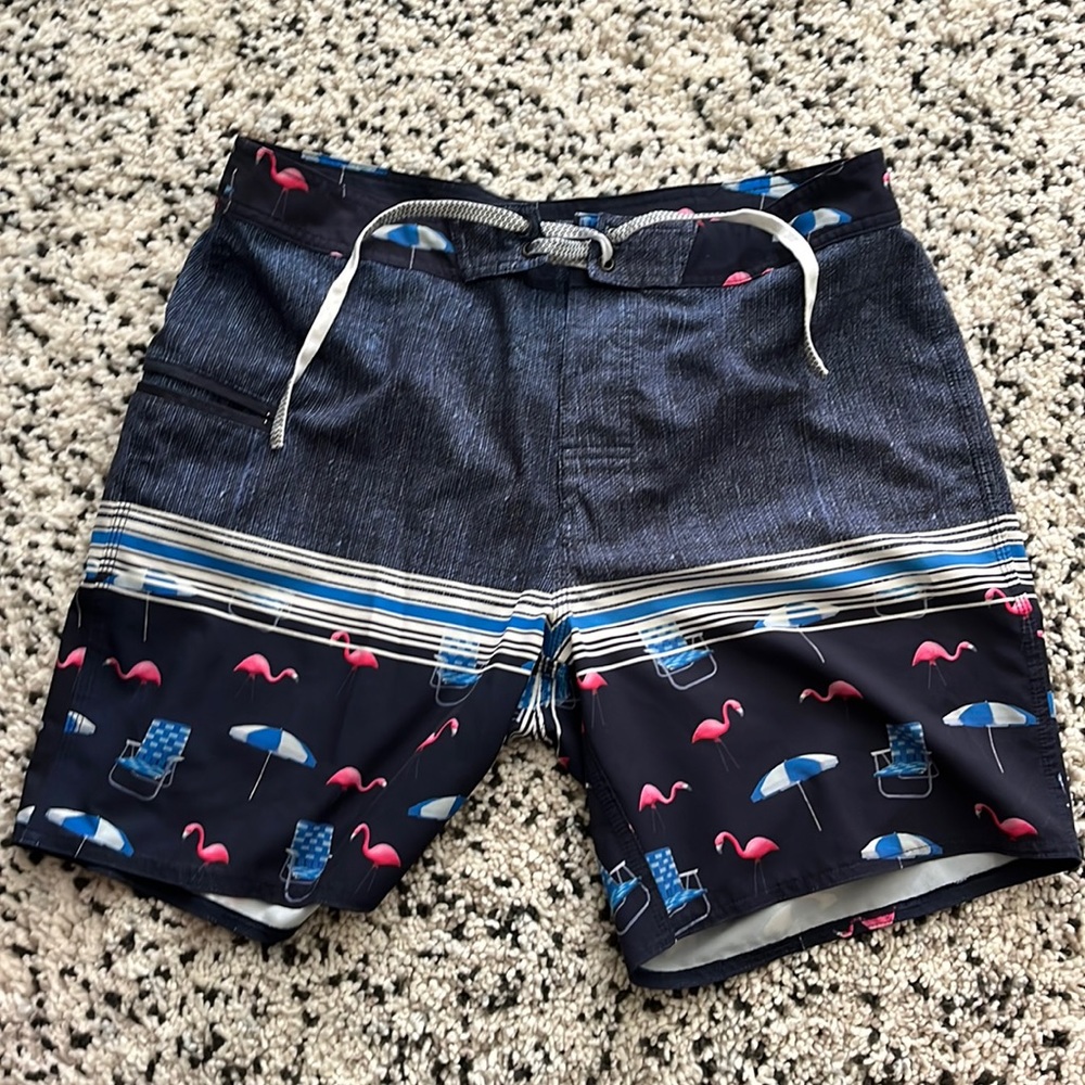 Men’s swim trunks. Simons flamingo design 32 waist
